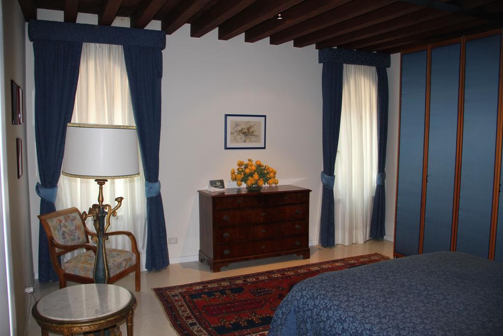 Sarai Apartments Βενετία Δωμάτιο φωτογραφία